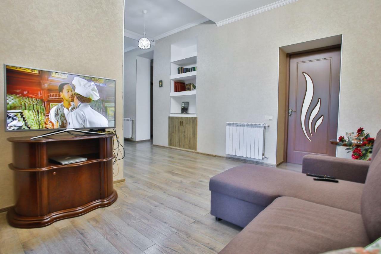 Apartment Anano Kutaisi Luaran gambar